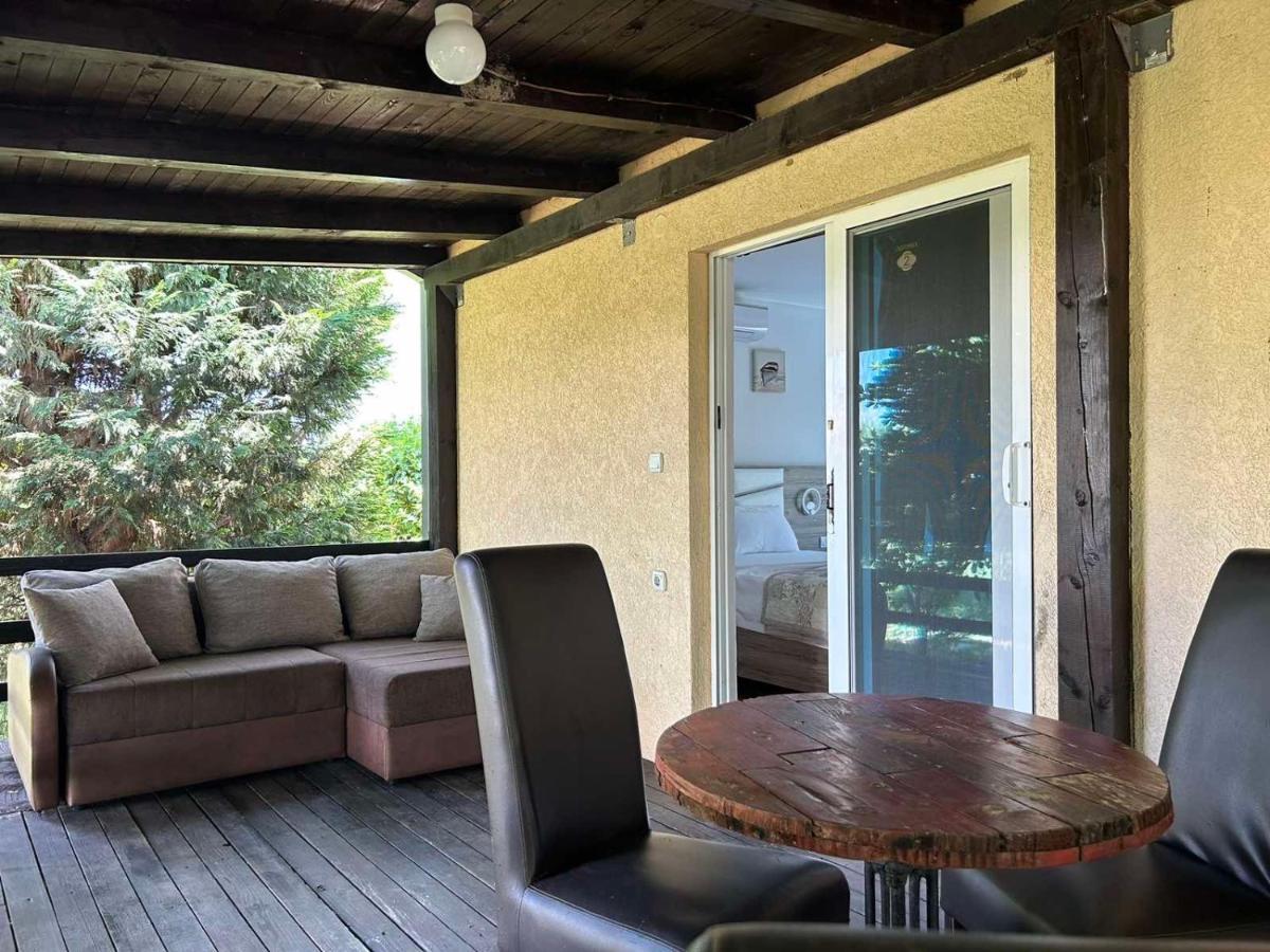 Christopher'S Apartments Ulcinj Exterior photo
